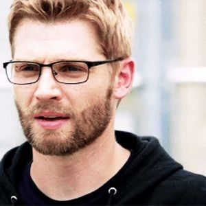 Meet your Posher, Wayne